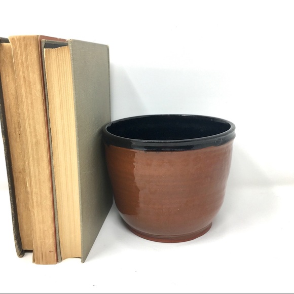 Hand Thrown Earthenware Ceramic Red Black Rimmed Bowl Cachepot Vase Planter - Picture 4 of 16